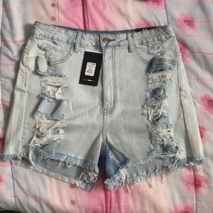 Fashion Nova Keep in touch distressed shorts